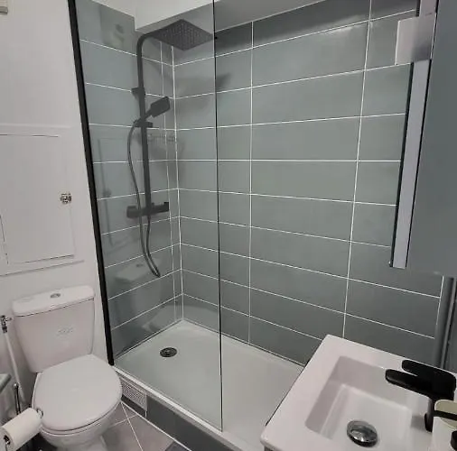 Apartman Confortable Et Párizs
