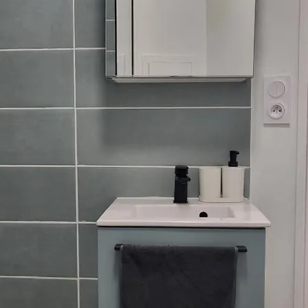 Confortable Et Paris